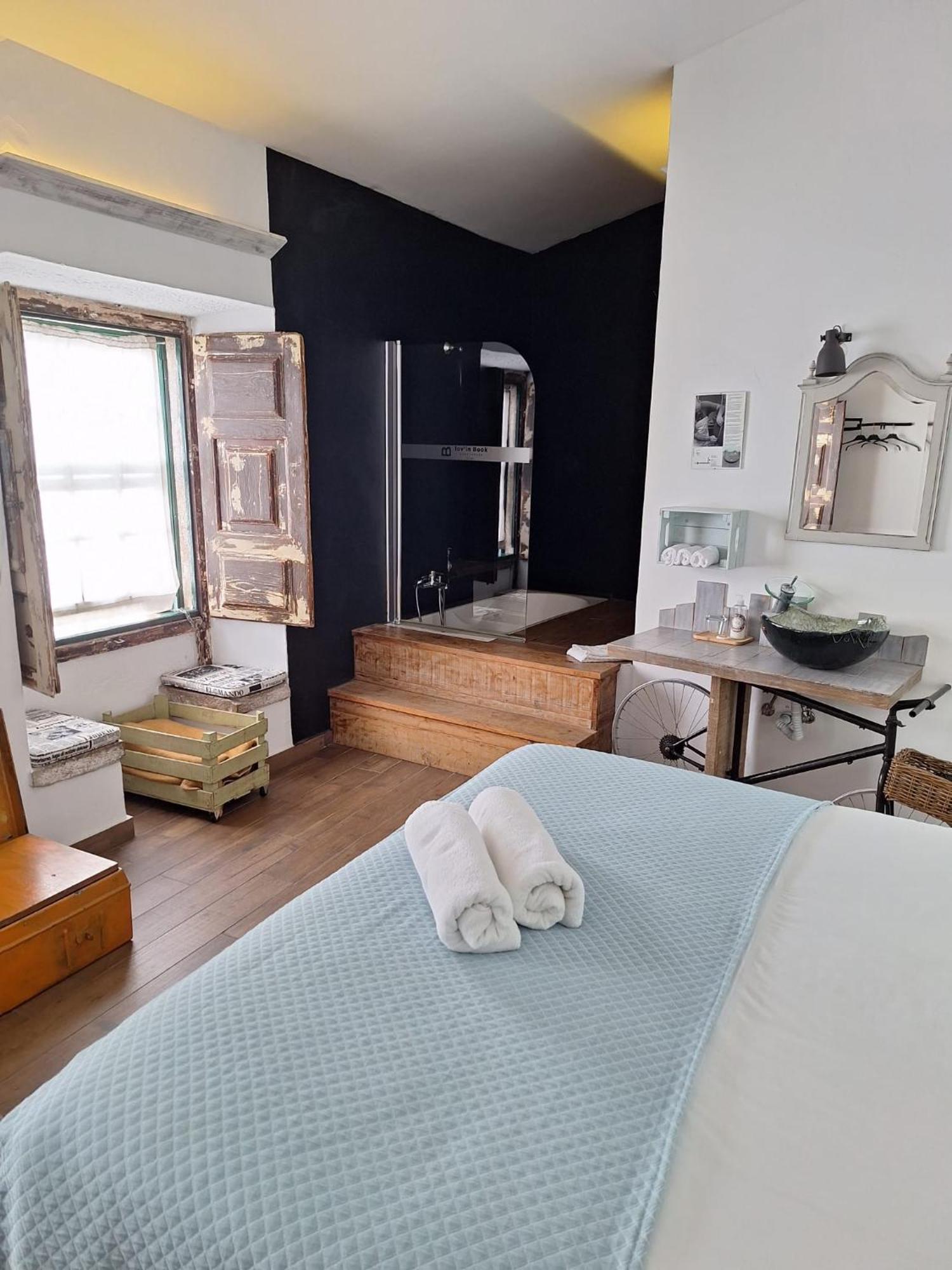 Lovin Book Guesthouse Óbidos Zewnętrze zdjęcie